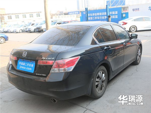 买新车？同价位可买更高级别的二手车