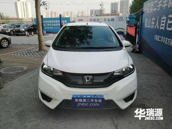 经济性两厢车—本田飞度,省油空间大,车子的状况好