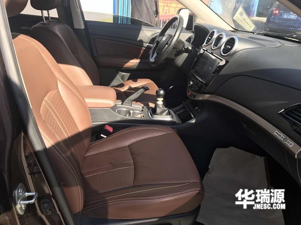 五万二手车推荐 “汽车界的小米” 比亚迪S7