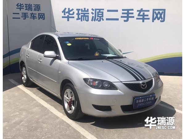 舒展高雅开着最帅