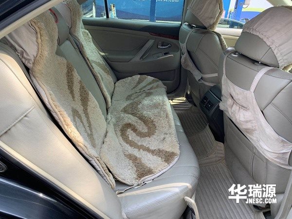 凯美瑞低调奢华原汁原味,中高级轿车之王者
