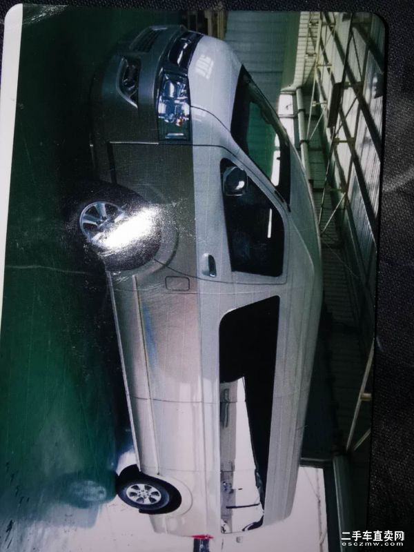 二手九龙商务车2011款A6 排量HKL6600Q汽油 价格12.00万