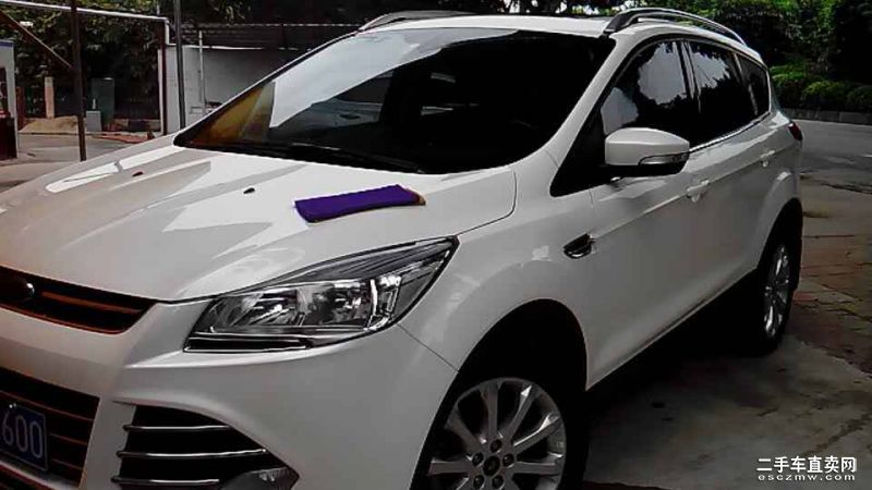 二手福特翼虎2015款 排量1.5LGTDi 两驱风尚型 价格9.50万