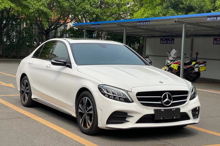 赣州二手奔驰C级 2019款 C 260 运动版