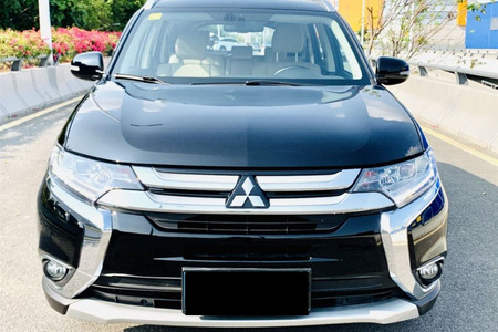 阿坝二手三菱欧蓝德 2016款 2.4L CVT 四驱 豪华版 7座