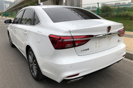 雅安二手荣威i6 2020款 PLUS 1.6L CVT 4G互联荣耀豪华版 国VI