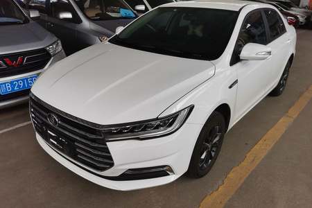 赣州二手比亚迪秦 2019款 1.5L CVT 尊贵型