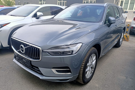 乌鲁木齐二手沃尔沃XC60 2020款 T5 四驱 智逸豪华版