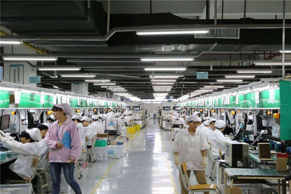 图一工资3千,图二工资6千,图三工资2万,你想到哪里工作?