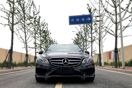 南京二手奔驰E级 2015款 改款 E 200 L 运动轿车