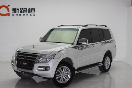 枣庄二手三菱帕杰罗 2018款 帕杰罗97 GLS3.8L 五门中东版 天窗自动