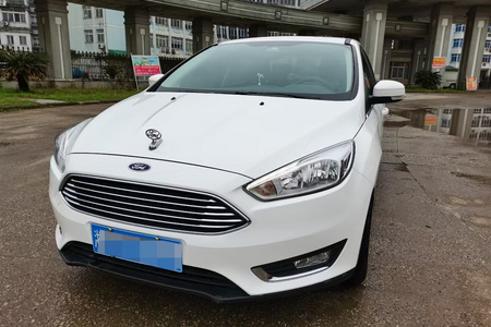 绍兴二手福特福克斯 2018款 三厢 EcoBoost180 手自一体 精英版