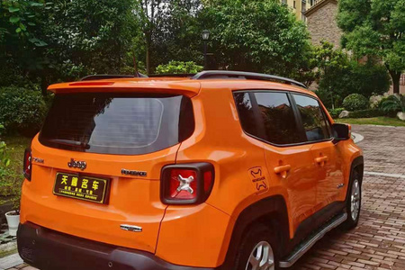 宜昌二手Jeep自由侠 2017款 180T 双离合 劲能版