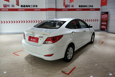上饶二手现代瑞纳 2010款 三厢 1.4L GS AT