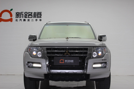 枣庄二手三菱帕杰罗 2018款 帕杰罗97 GLS3.8L 五门中东版 天窗自动