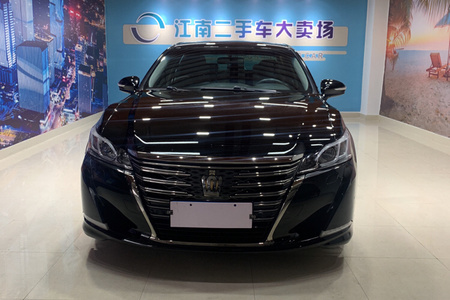 湖州二手丰田皇冠 2018款 2.0T 时尚版