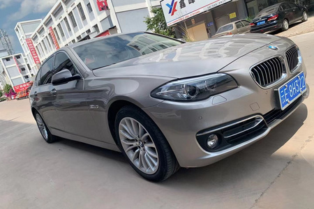 楚雄二手宝马5系 2017款 525Li 2.0T 手自一体 领先型