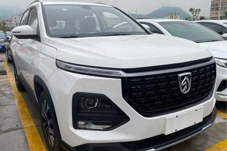 攀枝花二手宝骏530 2020款 1.5T CVT 尊贵互联型 7座