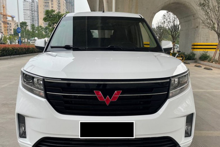 雅安二手五菱宏光PLUS 2020款 1.5L 手动 标准型 7座