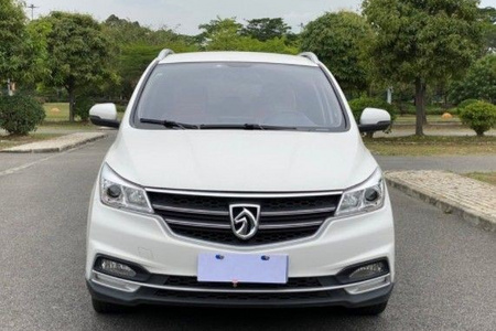 云浮二手宝骏730 2019款 1.5T 手动 时尚型 7座 国VI