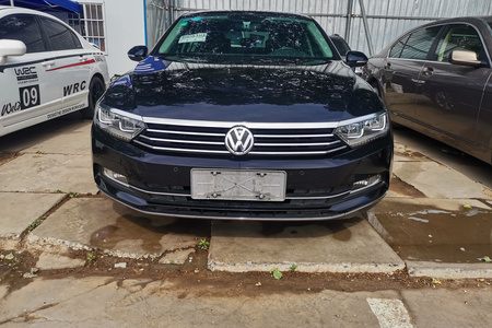 鹤壁二手大众迈腾 2017款 330TSI 双离合 尊贵版