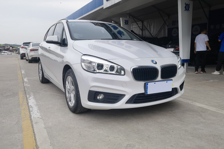 南京二手宝马2系旅行车 2016款 218i 1.5T 手自一体 领先版