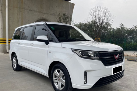 雅安二手五菱宏光PLUS 2020款 1.5L 手动 标准型 7座