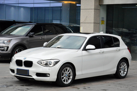 南京二手宝马1系 2012款 118i 1.6T 手自一体 领先型