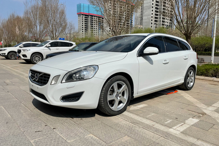 固原二手沃尔沃V60 2013款 T5 智尊版