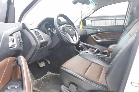 襄阳二手驭胜S350 2016款 2.4T 手自一体 两驱 豪华版 5座 柴油