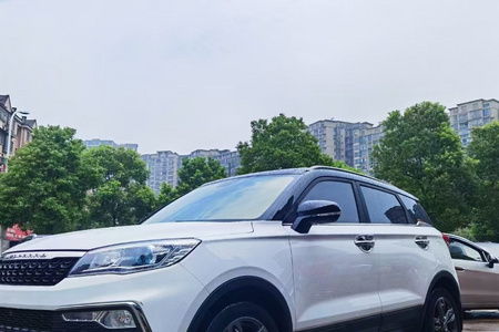 湘潭二手猎豹CS9 2017款 1.5L CVT 尊贵版